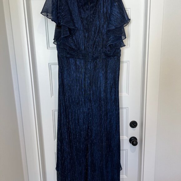 Azazie Mollina A-Line Ruffle Flutter Sleeve Metallic Mesh Dress, Size 26 - Picture 7 of 9